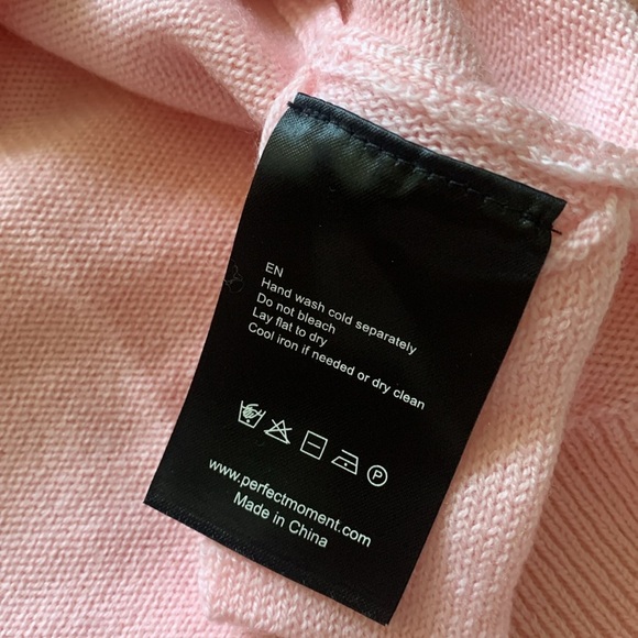 NWT Perfect moment schild ski sweater in pink/burgundy - Picture 10 of 14